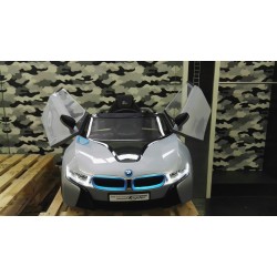BMW i8 elektrische kinderauto 12V met vleugeldeuren