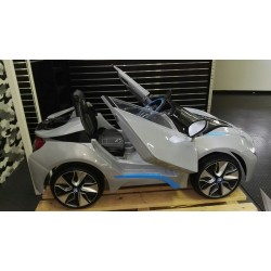 BMW i8 elektrische kinderauto 12V met vleugeldeuren