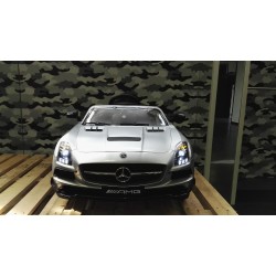 Mercedes Benz SLS AMG 12 volt 2.4G