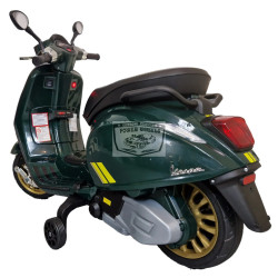 KINDERSCOOTER VESPA SPRINT RACING SIXTIES 12 VOLT groen