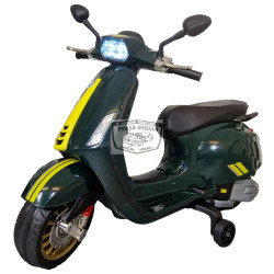 KINDERSCOOTER VESPA SPRINT RACING SIXTIES 12 VOLT groen